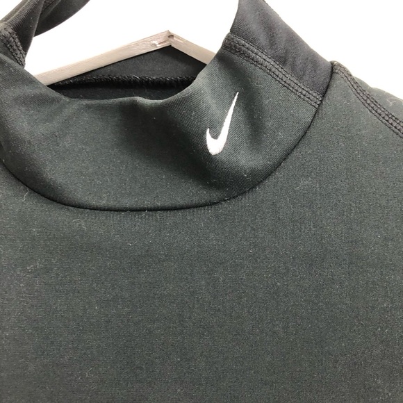 Black Nike Long Sleeve Fit Dry Work Out Sh… - Picture 2 of 4